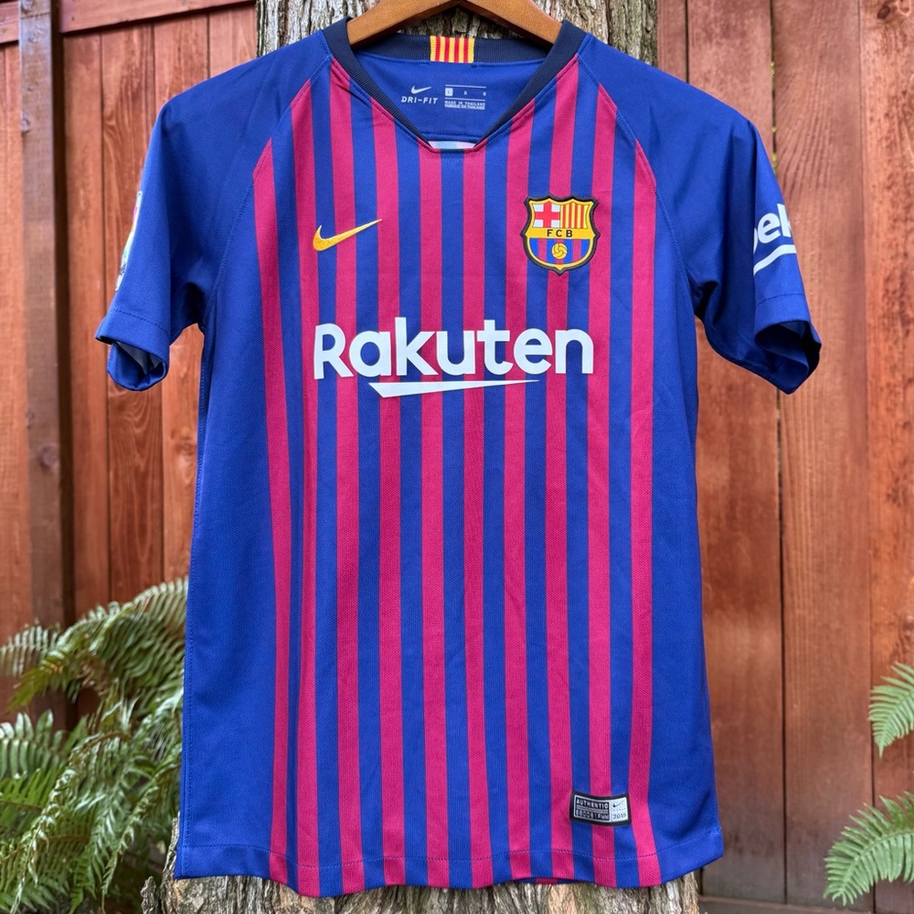 Nike FC Barcelona Ratuken Striped Jersey Youth Large NWOT